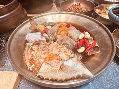 -草家酱蟹炭火烤肉店(珲春南路二店)
