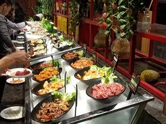 -钱小奴创意自助餐厅·山野黑猪肉畅吃(苏州昆山招商花园城店)