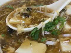 海鲜味酸辣汤-奥华餐厅·老张记(台基厂店)
