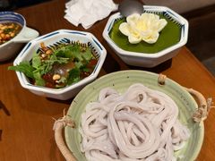 -包整·丝娃娃(甲秀楼景观店)
