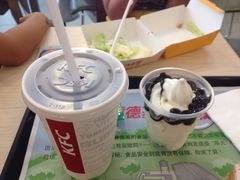 -肯德基(盘龙奥莱店)