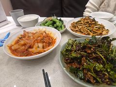 -泉上·发现DISCOVERY ·黔菜餐厅(银海元隆广场店)