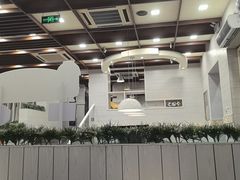 -老娘舅餐厅(黄龙体育中心店)