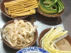 -芈重山老火锅(广州首店)