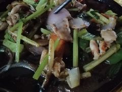 -长坦新鲜猪什夜宵广场