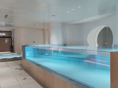 -涨巢·潮玩水疗局