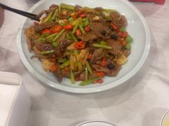 -鑫巴蜀小镇 · 水煮鱼专研店(玉桥店)