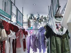 -美丽衣橱(春熙路店)