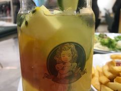 -丽莎沙拉轻食餐厅(国贸店)