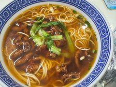 -沪西老弄堂面馆(定西路店)