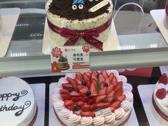 -花花卷卷·鲜食蛋糕(静安久光百货店)