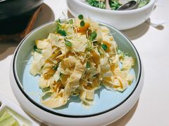 香椿苗拌油豆皮-在前门·烤鸭北京菜(五月花广场店)