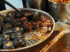 -黑色经典臭豆腐·湖南特产(步行街店)