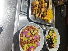 -马路牙子烧烤音乐酒馆(望京店)