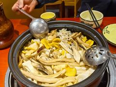 -菌之家·专业纯野生菌火锅·特色炒菌