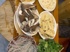-老家大锅台·地锅鸡·铁锅炖(建邺文体路店)