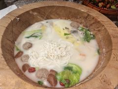 -云荷里·蒸汽石锅鱼·云南菜(中发百旺店)