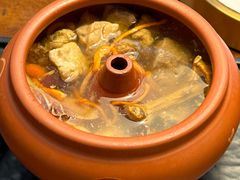 -银米·云南传统过桥米线(双廊黑金冠店)