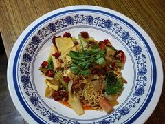 -蜀天上精专麻辣香锅(文定路店)