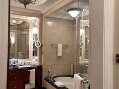 -广州富力丽思卡尔顿酒店