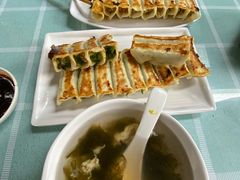 -众口斋锅贴(银泰城店)