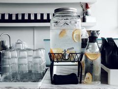 -UNI UNI(环亚凯瑟琳店)