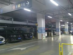-交通大学医学院附属新华医院-停车场