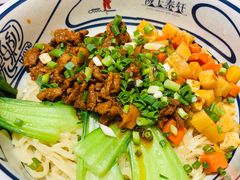 -陇上秦轩西安biangbiang面(EFC欧美金融商业城店)