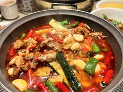 -老湖南民间菜·牛肉十八炒(花都店)