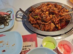 -何师傅美蛙鱼头(汉街店)