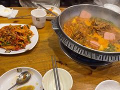-喇喇排骨火锅·传统韩式脊骨汤(望京西园总店)