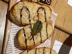 杏仁烤软包-原石牛扒·约会餐厅(龙城万科里店)