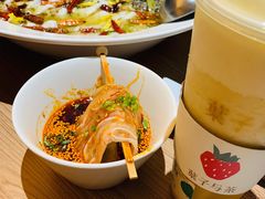 金凤梨酪酪-叶子与茶(苏宁广场店)