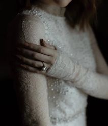 -Vera Wang婚纱礼服旗舰店