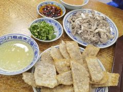 -门框胡同百年卤煮(新街口店)