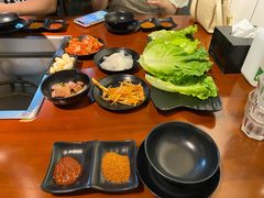 -肉甲韩国木炭烤肉(新壹街1店)