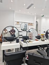 -梳蕾娜 HAIR SALON
