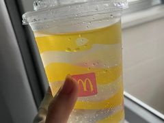 美汁源椰子水饮-麦当劳(斜土路2号店)