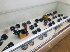 -明月眼镜(三坝店)