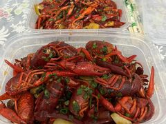 -呷呷好龙虾·湖南常德钵子菜·湘菜(公明天虹总店)