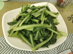 -天天向上素食餐厅(五台山店)