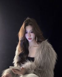 -Hello Lady发型设计