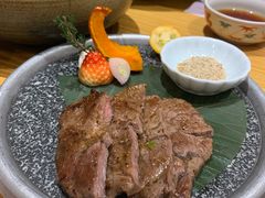 岩石雪花牛小排-花潮料理艺食馆(世欧广场店)