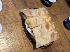 -峨眉烧烤(宝龙广场店)