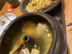 云南经典汽锅鸡-云海肴·汽锅鸡·云南代表菜(东坝金隅店)