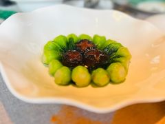 菜心炒香菇-福玺荟(外滩罗斯福店)