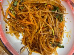 香菜萝卜丝-兔槽江湖菜·重庆璧山兔(水围店)