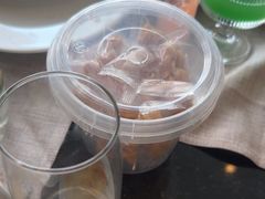 -东方红海鲜百汇(国际大厦店)