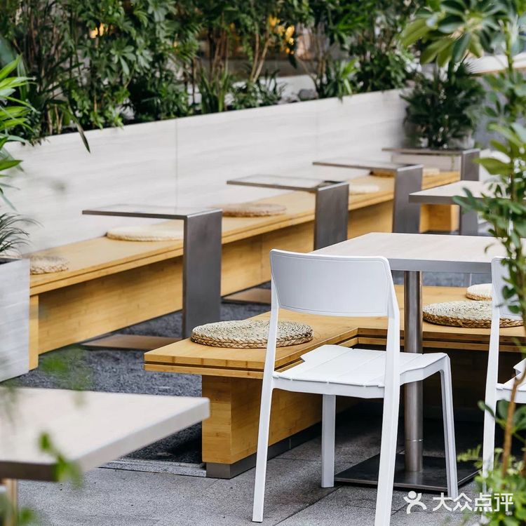 深圳探店 | 春笋下的庭院餐厅开啦🥗🥞☕️🍾