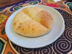 酸奶饼-蒙亨·手把肉·蒙古包文化主题餐厅(天恒广场店)